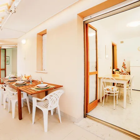 Terrazza Sul Mare - Rilassante Apartamento Grado
